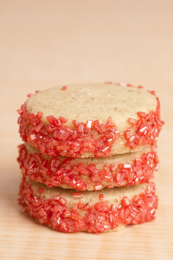 Biscotti bianchi del tè del melograno immagini stock