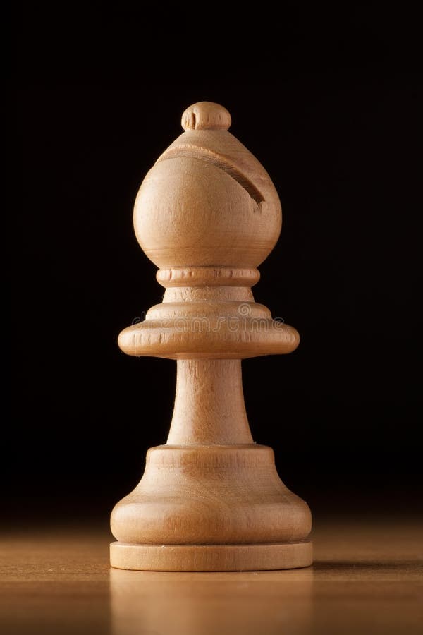 Wooden White Queen and Black Rooks Chess Pieces Stock Image - Image of  challenge, queen: 39091035