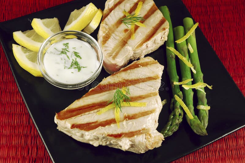 Bistecca di sgombro cotta immagine stock libera da diritti Bistecca di sgombro cotta immagine stock libera da diritti