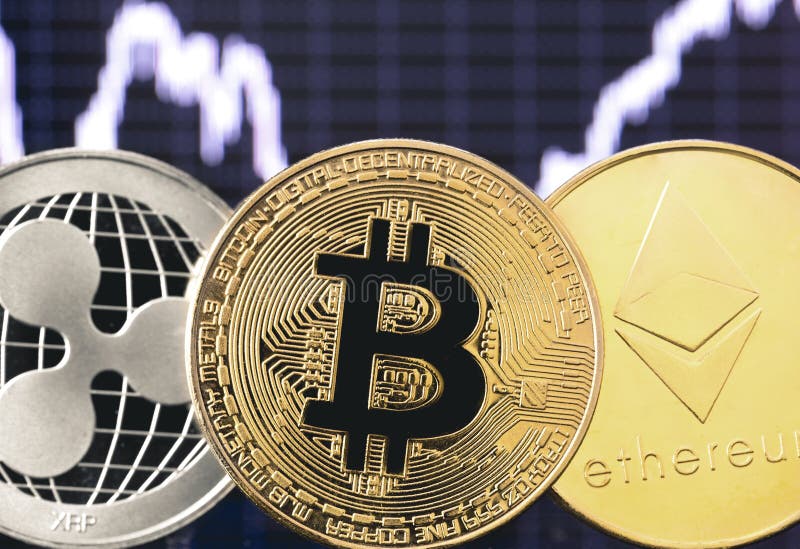 Bitcoin, ethereum, logotipos de la ondulación fotografía de archivo libre de regalías