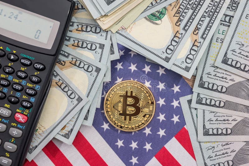 bitcoin, nós bandeira, calculadora e dólar foto de stock royalty free bitcoin, nós bandeira, calculadora e dólar foto de stock royalty free