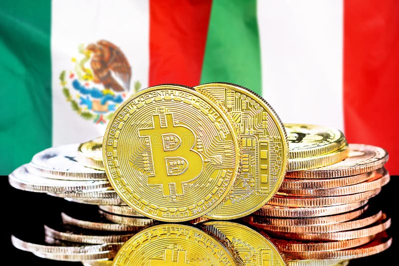 Bitcoins fundo na bandeira de México e de Itália fotografia de stock Bitcoins fundo na bandeira de México e de Itália fotografia de stock