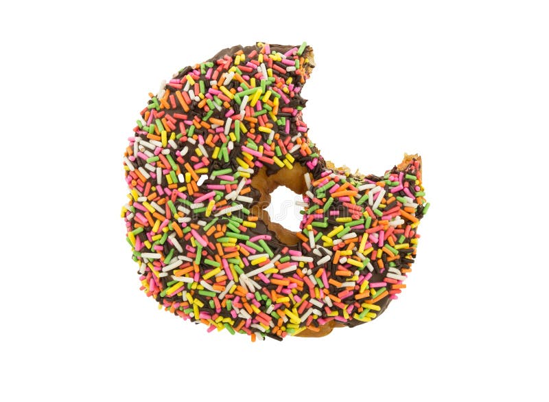 Biten chokladmunk med stänk som isoleras på den vita backgrouen arkivfoto Biten chokladmunk med stänk som isoleras på den vita backgrouen arkivfoto