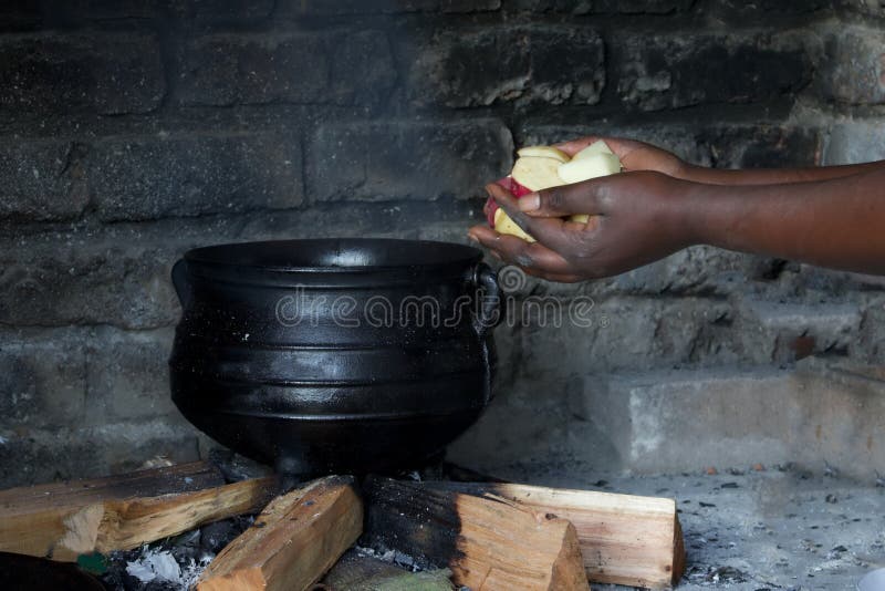 960 African Pot On Fire Images, Stock Photos, 3D objects