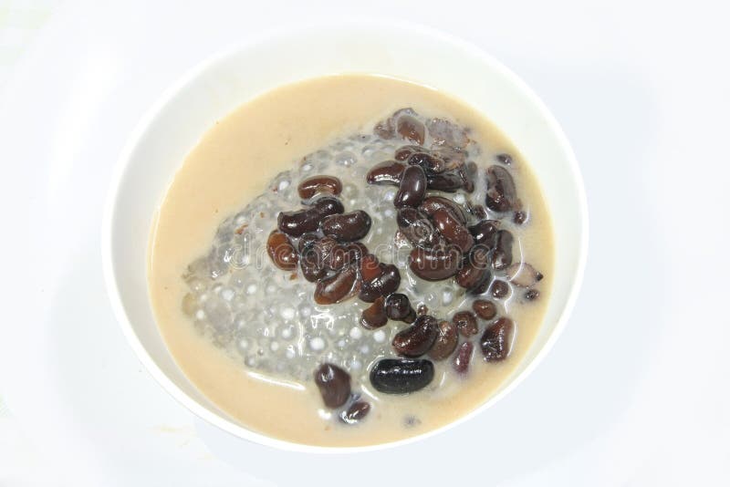 Black nut and sticky rice in coconut milk, Thai dessert