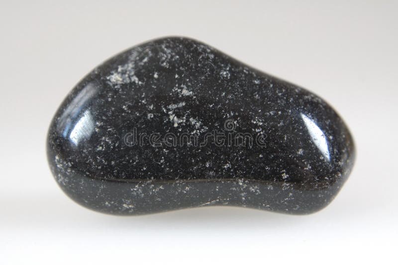 Jemný vzor černý onyx minerální pro vaše mineralogické sbírky.