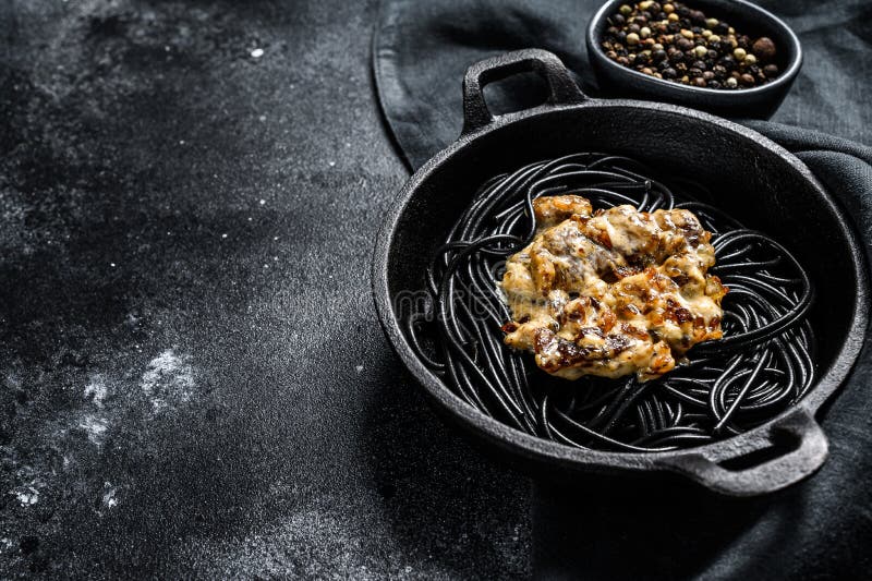 924 Black Pepper Beef Spaghetti Stock Photos Free & RoyaltyFree