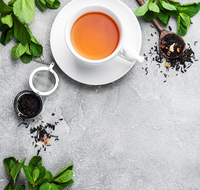 Black tea with mint stock image. Image of healthy, mint 114903987