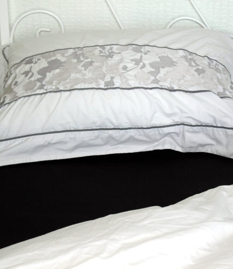 Black and White Bed Linen stock image. Image of black 23443325