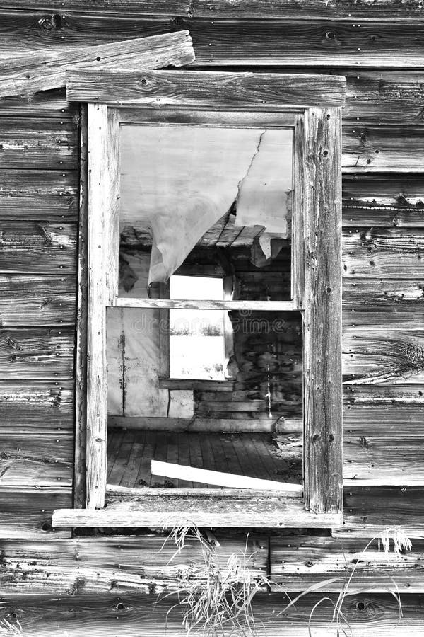 Old Broken Wooden Window stock photo. Image of deserted 127477884