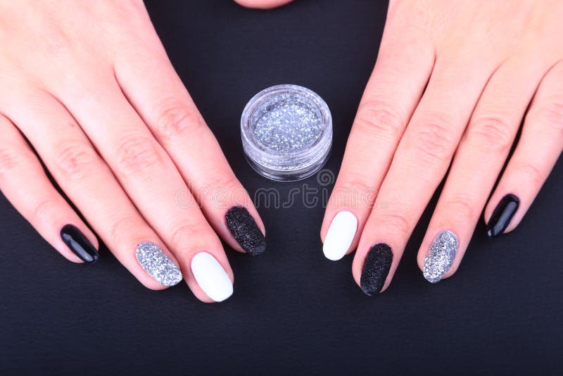 24pcs/box Shimmering & Stylish Nail Art Sticker, False Nails & Ballet Shape  Mixed For Manicure | SHEIN