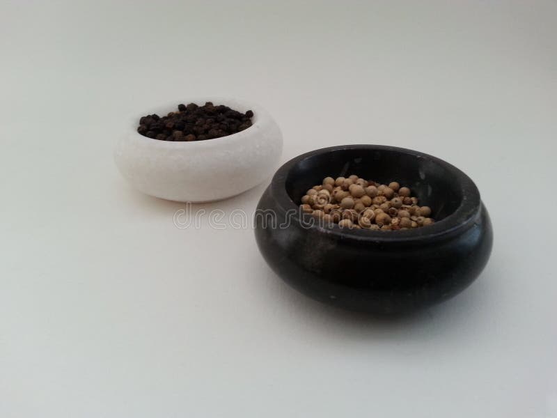 Black and White Peppercorns Stock Image Image of black, peppercorns