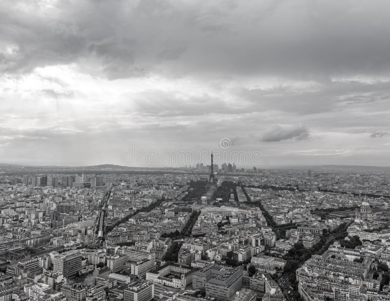 Black and White view of the top of Paris