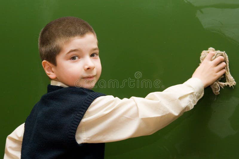 blackboard chłopiec obmycia obraz royalty free blackboard chłopiec obmycia obraz royalty free