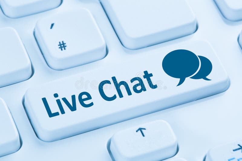 Blaue Computertastatur des Live Chat-Kontaktkommunikationsservice