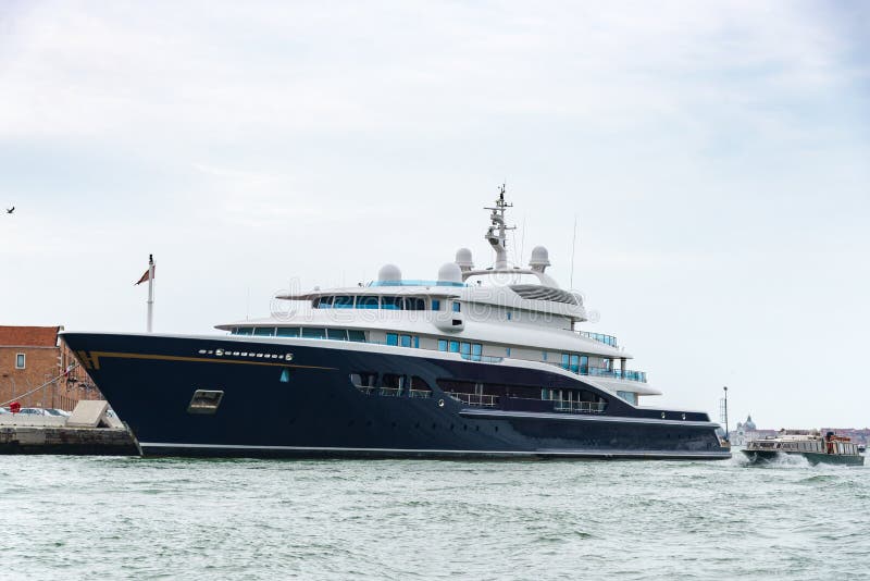 luxusyacht italien