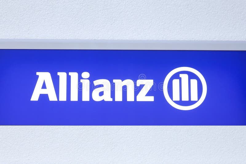 Die Allianz Logo Auf Einer Wand Redaktionelles Stockbild Bild Von Elektronisch Signage 104770989
