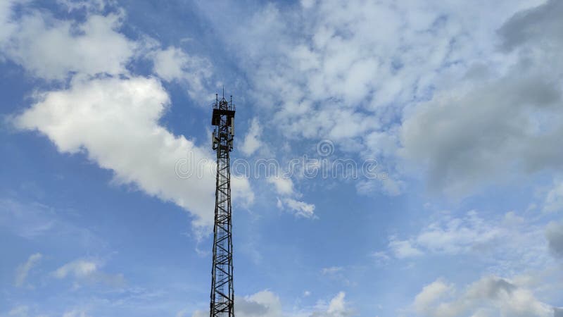 Blauwe hemel met wolk stock afbeeldingen Blauwe hemel met wolk stock afbeeldingen