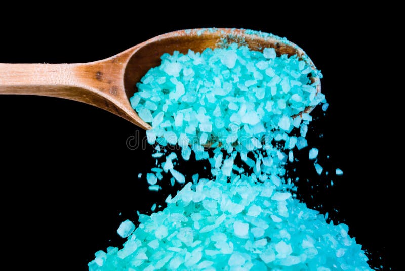 Blauwe overzeese zoute kristallen royalty-vrije stock afbeeldingen Blauwe overzeese zoute kristallen royalty-vrije stock afbeeldingen