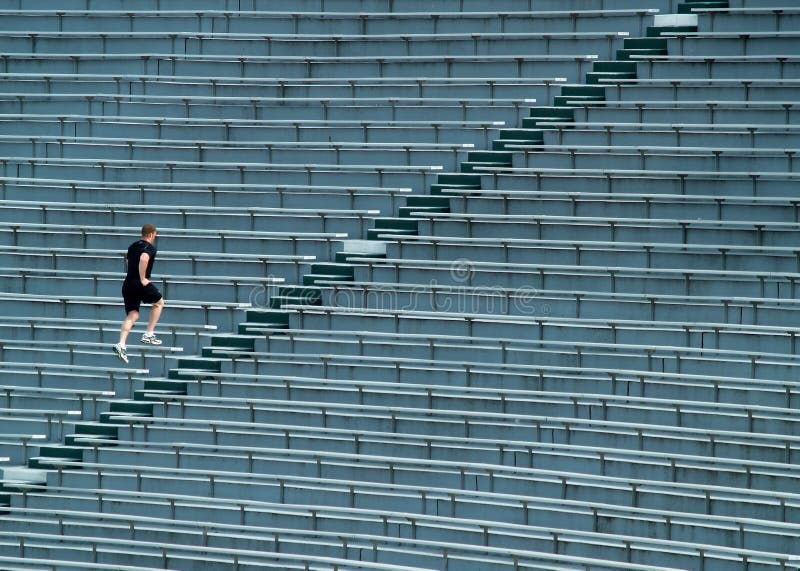 bleachers укомплектовывают личным составом ход стоковое изображение rf bleachers укомплектовывают личным составом ход стоковое изображение rf