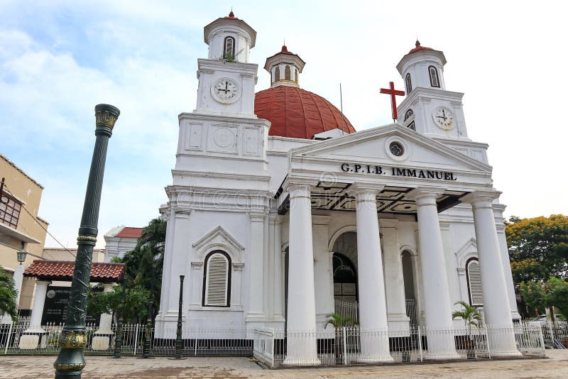 Blenduk Semarang Church is a church that was built in 1753 and is one of the landmarks in the old city stock image Blenduk Semarang Church is a church that was built in 1753 and is one of the landmarks in the old city stock image