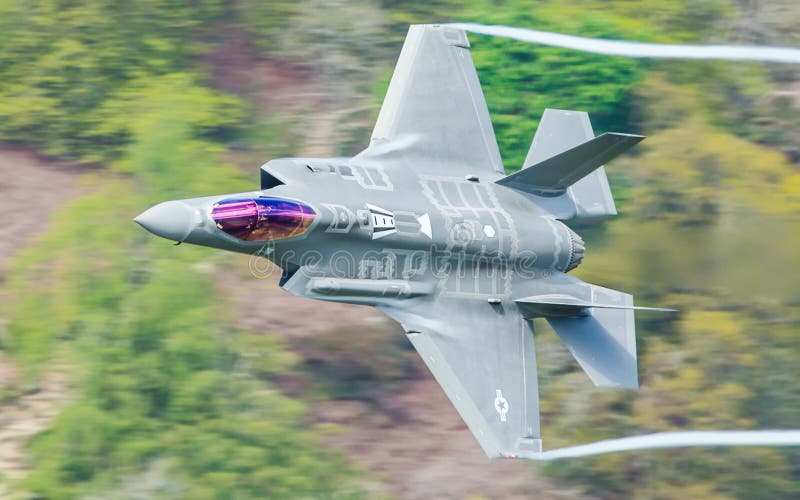Lockheed Martin USAF F-35A / F35 Lightning II first time low level in the Mach Loop this week 2nd May 2017. Lockheed Martin USAF F-35A / F35 Lightning II first time low level in the Mach Loop this week 2nd May 2017.