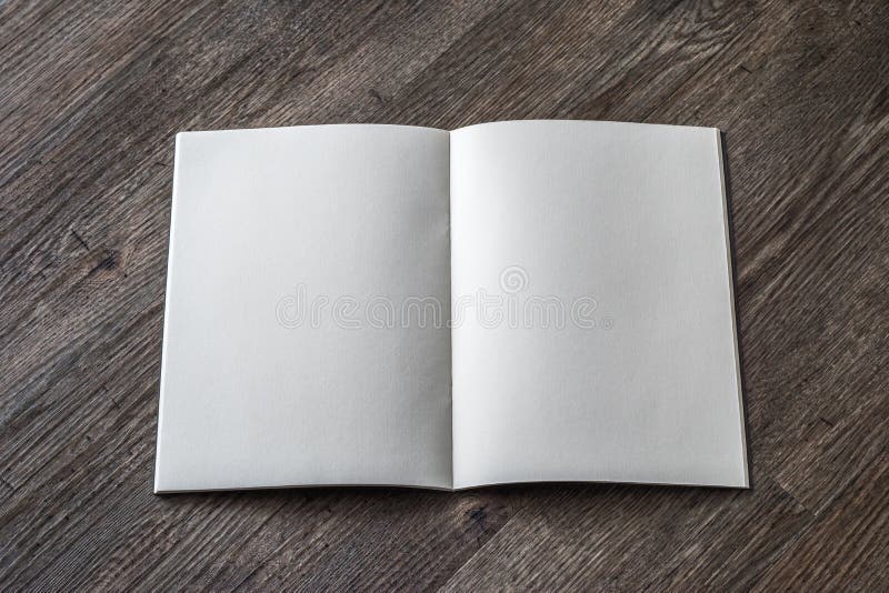 Blocco di libri con pagina di apertura vuota a4 imbottitura per opuscoli di menu catalogo opuscoli modello di portafoglio per il b fotografia stock