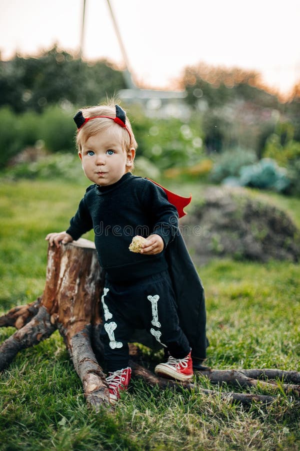 boys devil costume