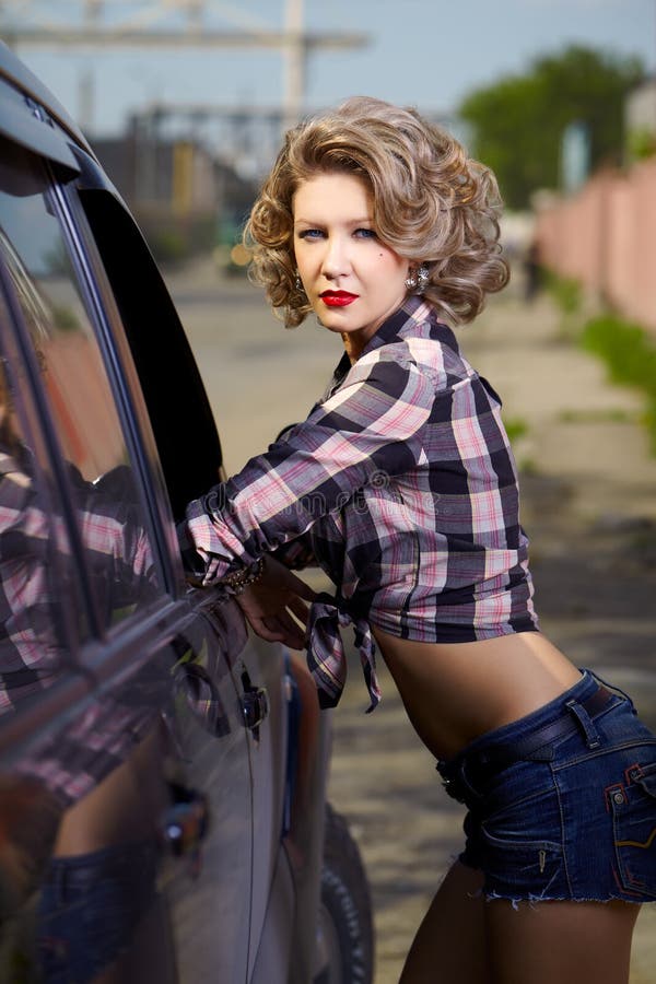 Blonde girl hitchhiker stock image. Image of girl, people - 30386459