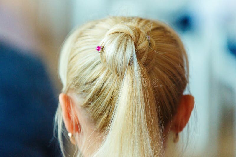 Long Curly Blonde Lock Of Hair Tied With Pink Bow Stock Photo - Download  Image Now - Blond Hair, Ponytail, Tied Bow - iStock