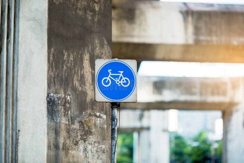 Blue Bicycle Signs. Bicycle Symbol Post Stock Photo Image of lane, blue 171617076