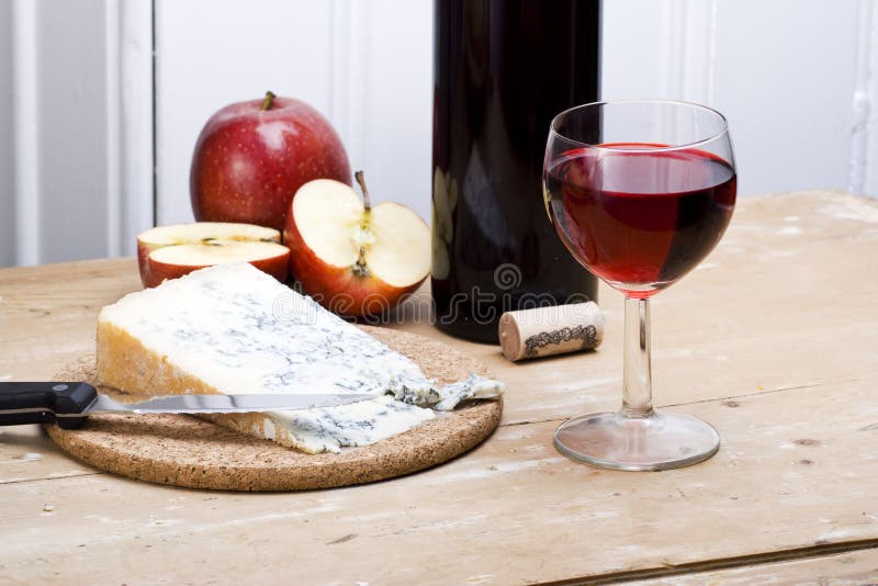 Blue cheese and wine