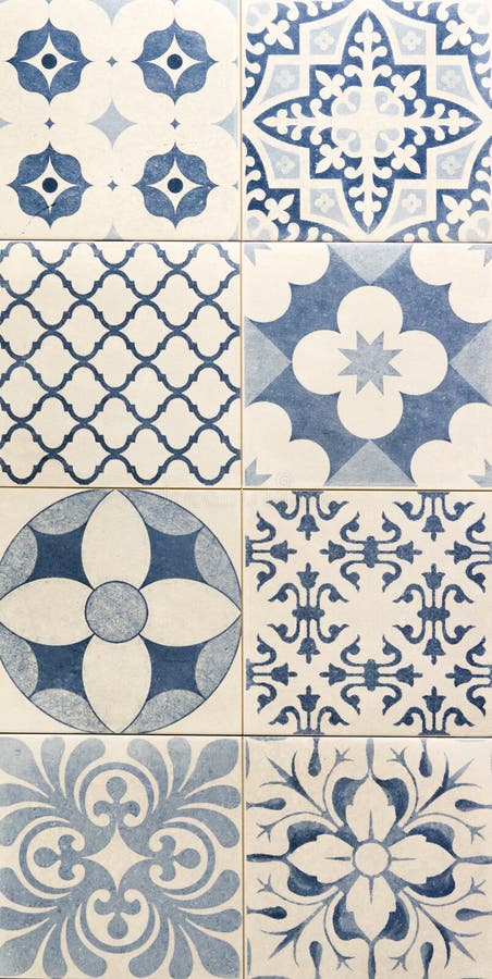 Blue color pattern on white mosaic tiles