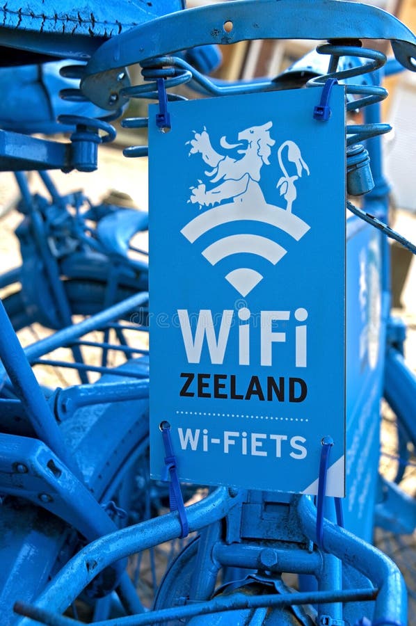 Blue Dutch bikes as indication of a WIFI hotspot