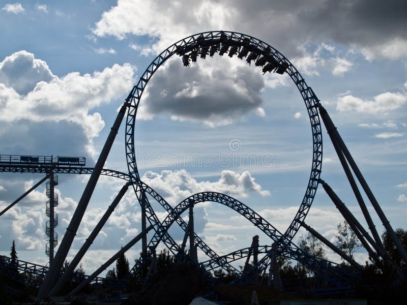 blue-fire-megacoaster-europa-park-germany-43579768.jpg