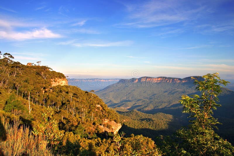 Blue Mountain, NSW, Australia Stock Image Image of sisters, sandtone
