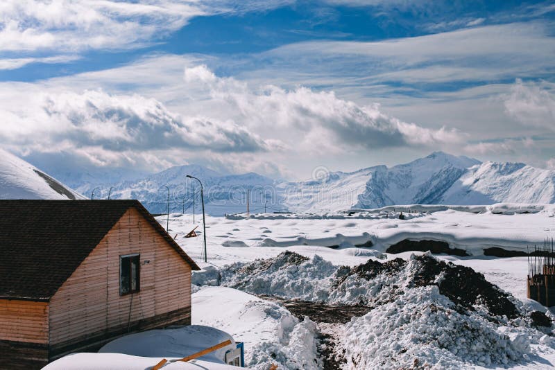 File:Snow on a mountain in Gudauri (Unsplash).jpg - Wikimedia Commons