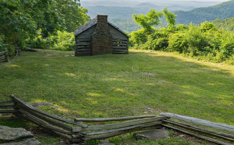 Appalachian Mountain Log Cabin Stock Photos Download 201 Royalty
