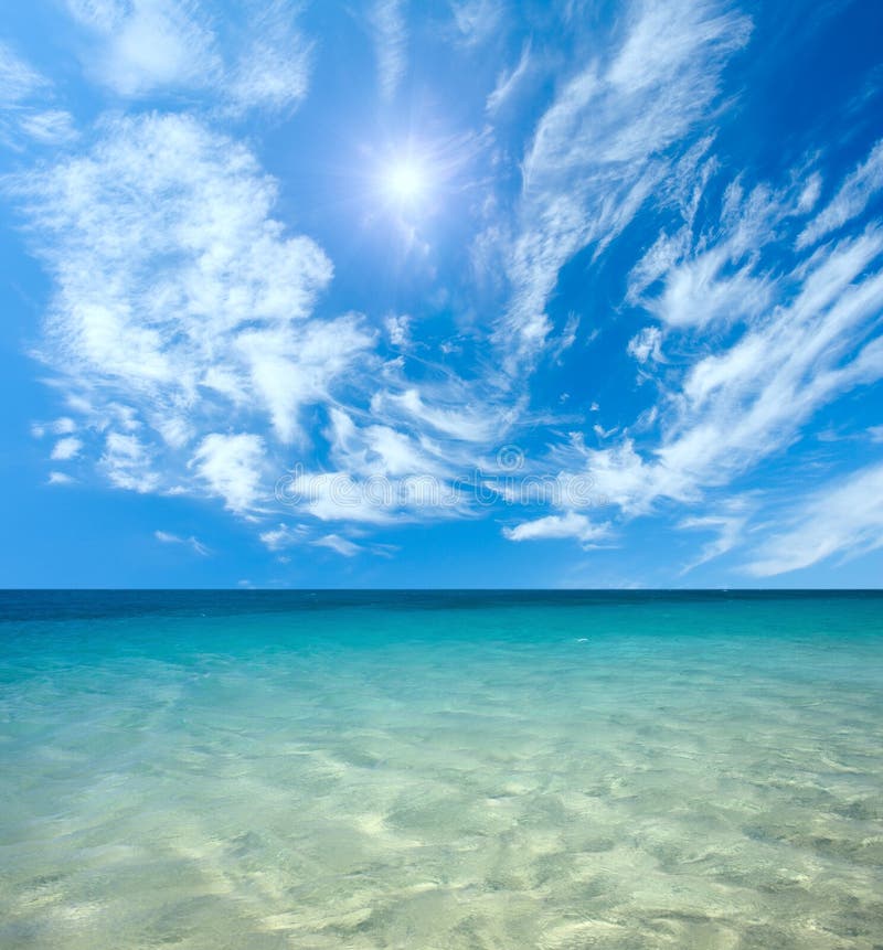 Free Blue Sea And Sun In The Sky Stock Image - 8297661