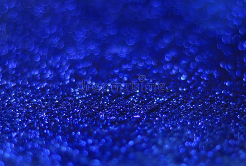 Một tấm hình nền Blue Shiny Aesthetic Background đầy thu hút đang chờ đón bạn khám phá! Thiết kế nền tuyệt đẹp này sử dụng hiệu ứng sáng tạo để tạo ra một không gian đầy sức sống và năng động. Sử dụng nó trên máy tính để bàn hoặc điện thoại của bạn để tạo thêm nét độc đáo và sáng tạo.
