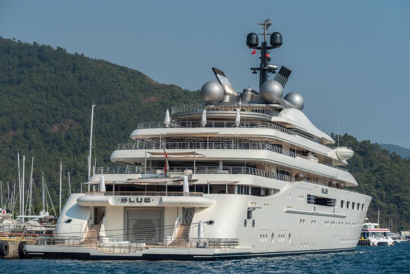 blue yacht marmaris