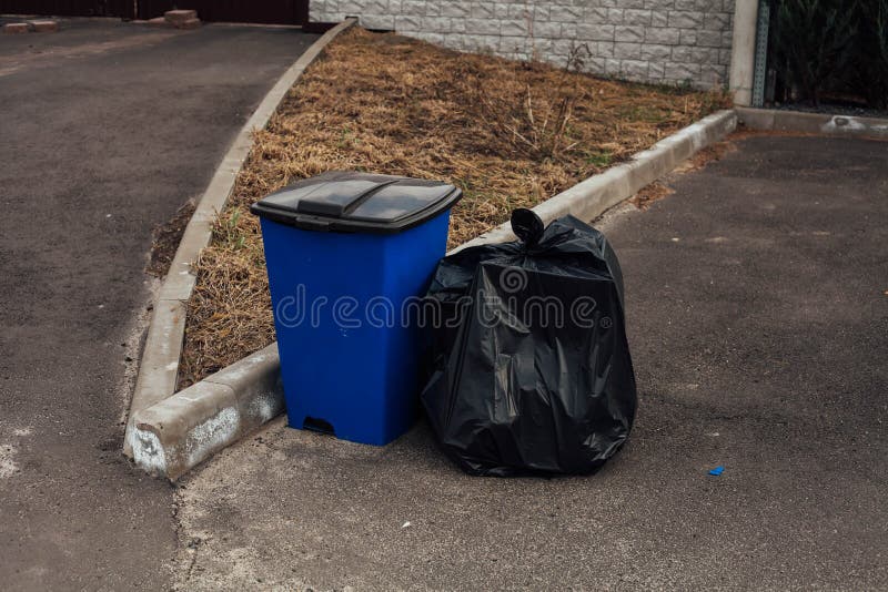 13,154 Trash Can Street Stock Photos Free & RoyaltyFree Stock Photos