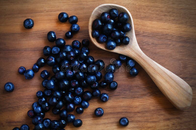 Blueberries, fresh and wild fruit healthy breakfast portion