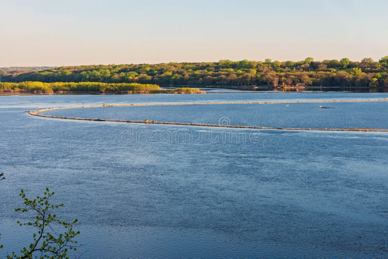 Mississippi river scenic at spring lake park. Bluffs and island in spring lake area of mississippi river valley near hastings royalty free stock photography Mississippi river scenic at spring lake park. Bluffs and island in spring lake area of mississippi river valley near hastings royalty free stock photography