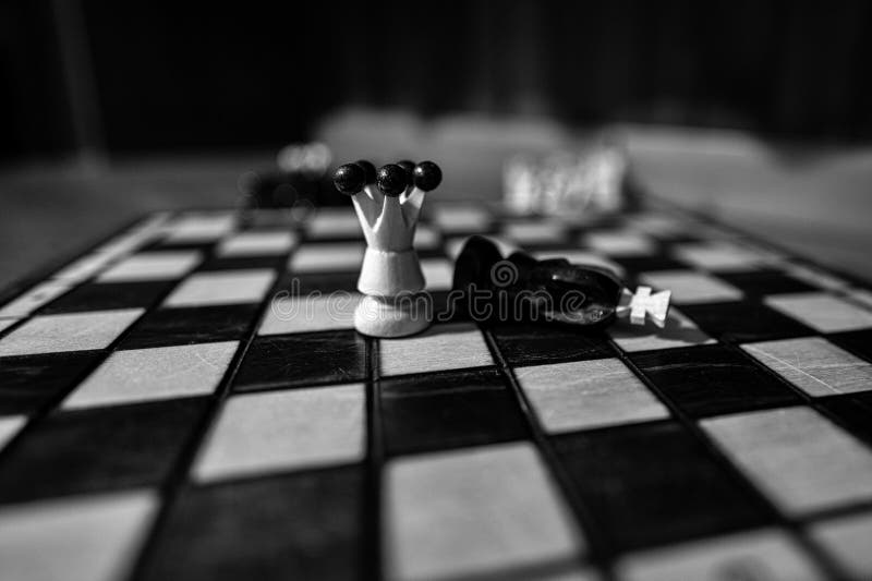 Chess analysis hi-res stock photography and images - Alamy