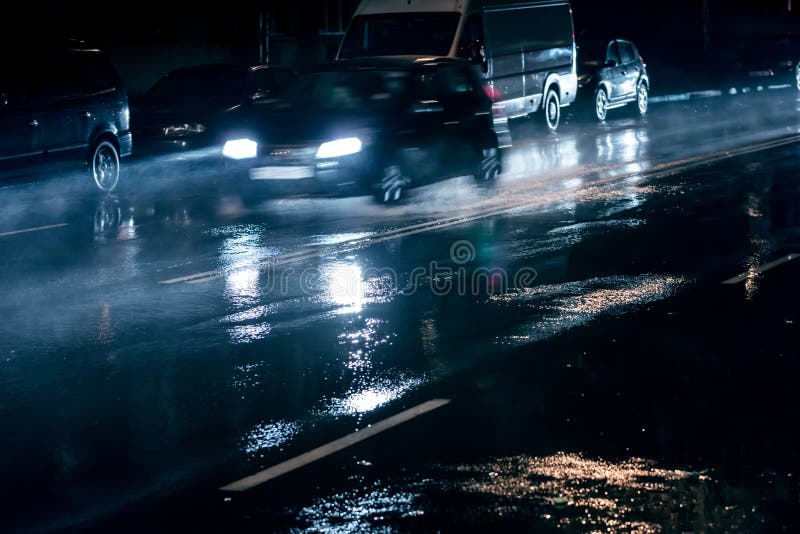 driving in heavy rain driving in heavy rain