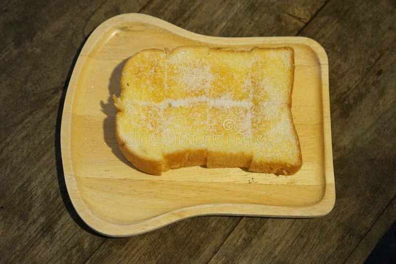 Хлеб с маслом и сахаром