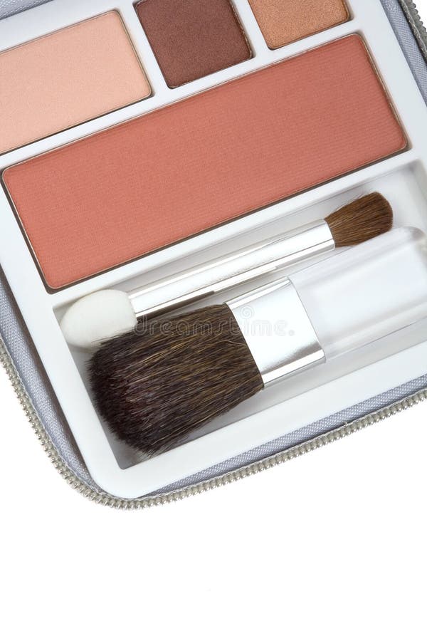 blush eyeshadow palette
