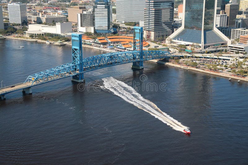 Blå bro Jacksonville Florida royaltyfria bilder Blå bro Jacksonville Florida royaltyfria bilder