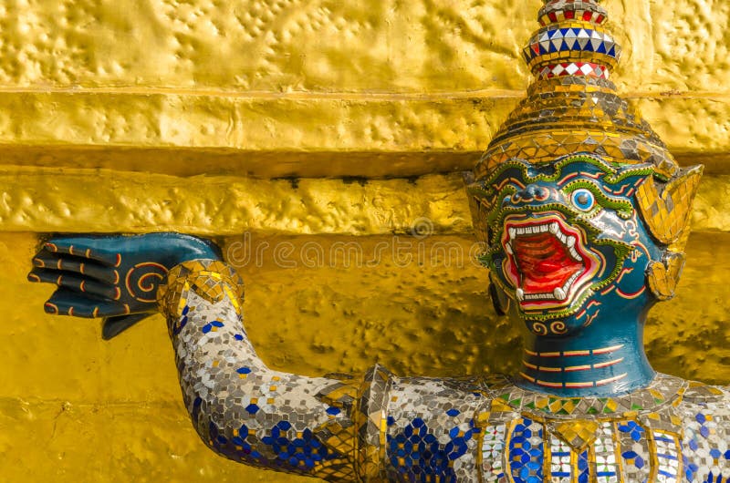 Blå krigare på Emerald Buddha Temple, Thailand royaltyfri foto Blå krigare på Emerald Buddha Temple, Thailand royaltyfri foto